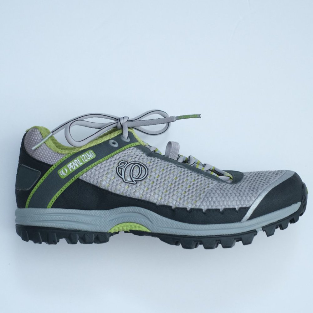 Pearl Izumi Gray and Green Sneakers